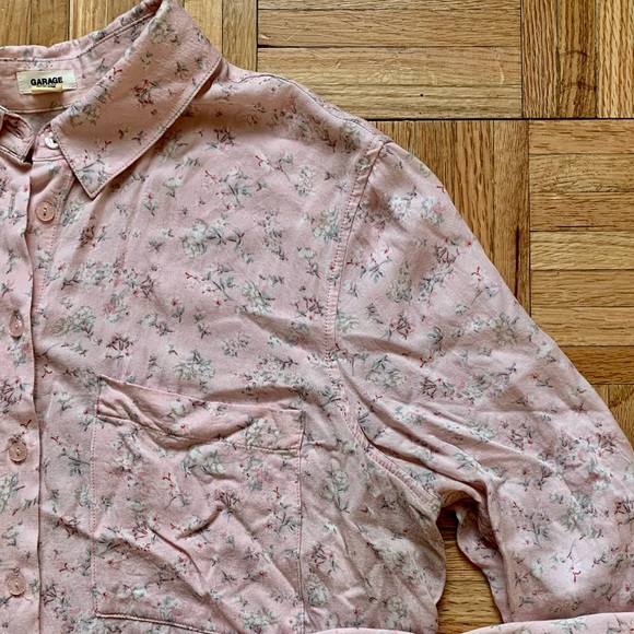 Baby pink floral blouse from Garage - Picture 3 of 4